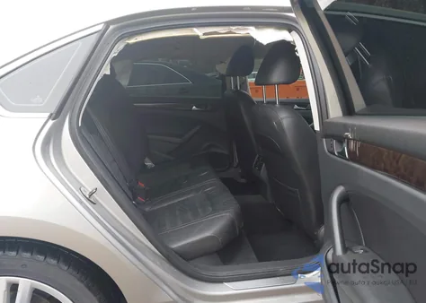 2014 Volkswagen Passat 2.0L Tdi Sel Premium from USA, damaged, VIN 1VWCN7A38EC027448